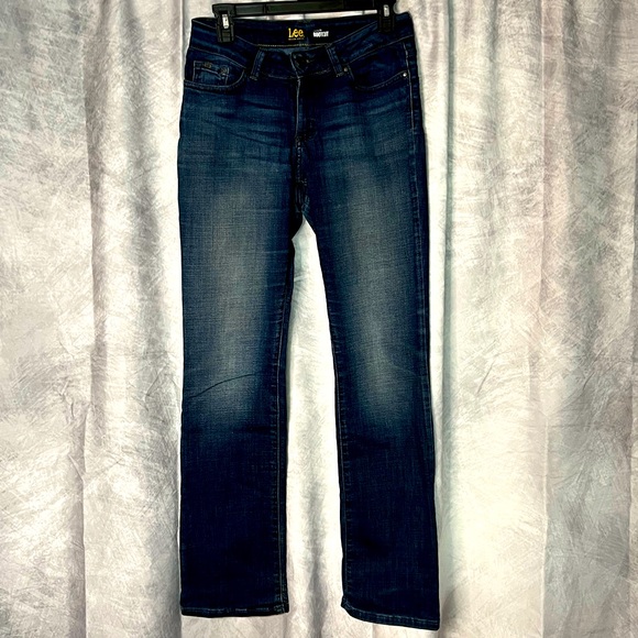 Lee Modern Series Curvy Fit Bootcut Jeans - sz 4 Medium - Picture 1 of 12